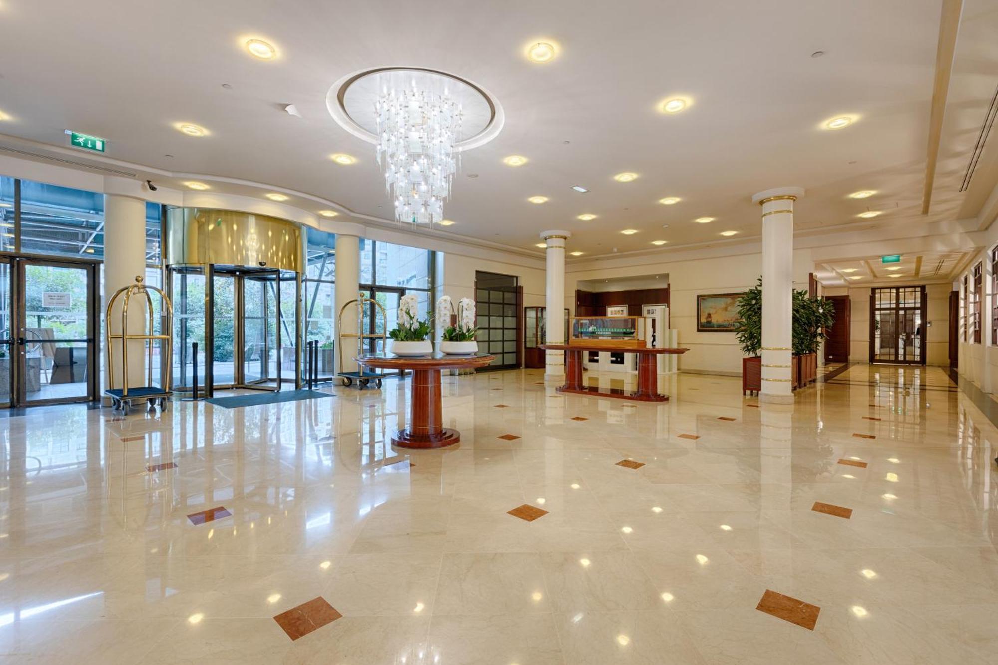 Evergreen Laurel Hotel Левалуа-Пере Экстерьер фото